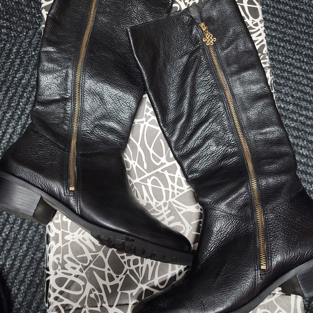 Diane Von Furstenberg boots